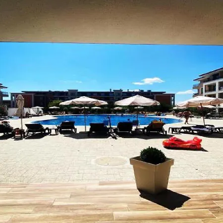 アパート Studio A5,s Vyhledem Na Bazen